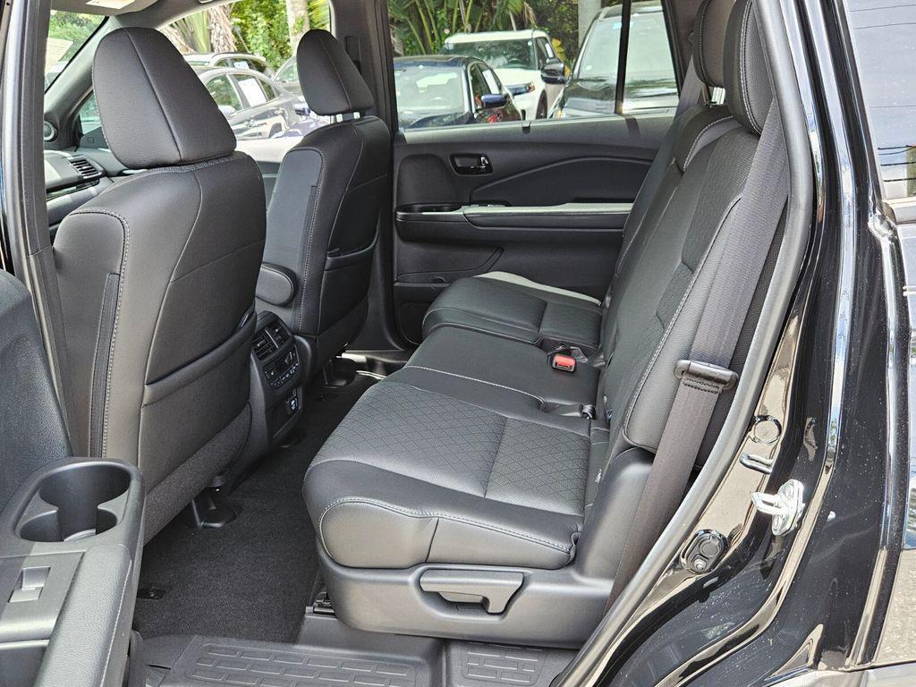 used 2022 Honda Passport car, priced at $31,527