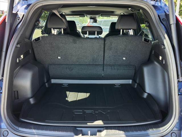 new 2026 Honda CR-V Hybrid car, priced at $40,195