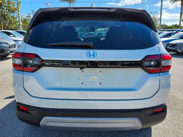 new 2025 Honda Pilot car, priced at $45,405