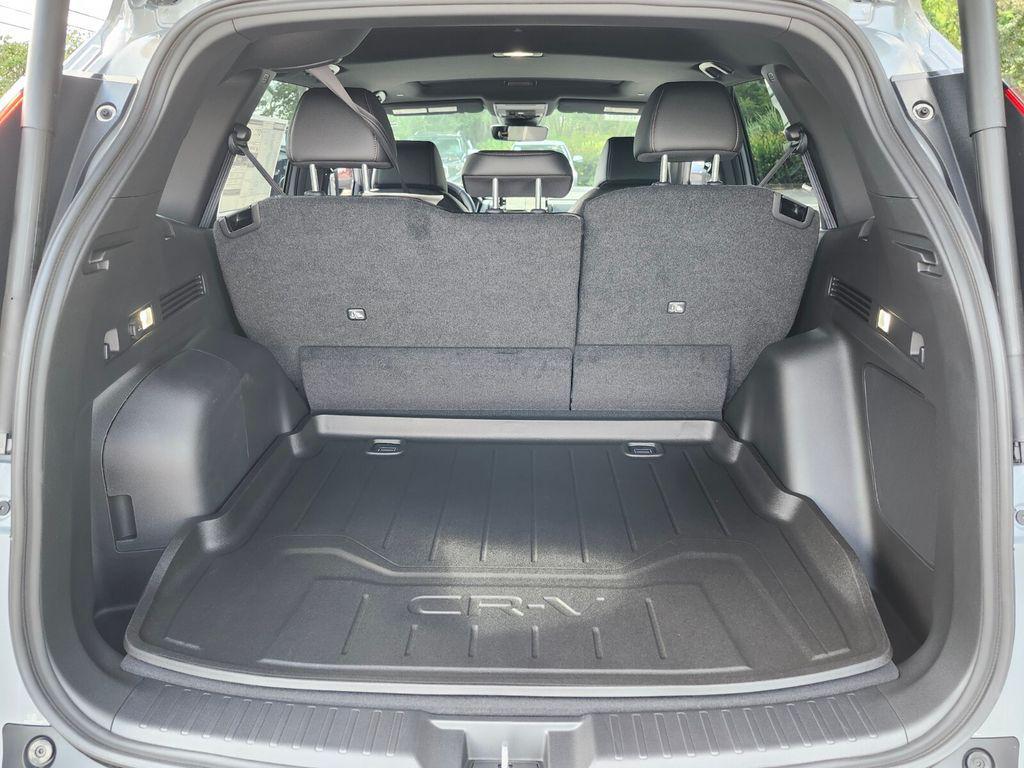 new 2026 Honda CR-V Hybrid car, priced at $44,100