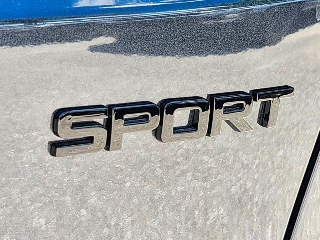 new 2026 Honda CR-V Hybrid car, priced at $37,080