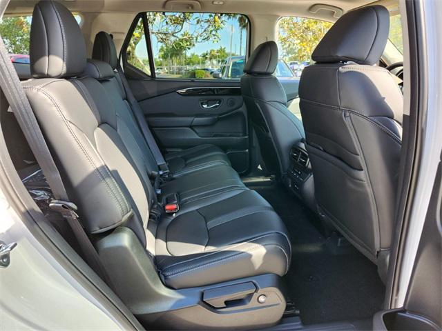new 2025 Honda Pilot car, priced at $49,405