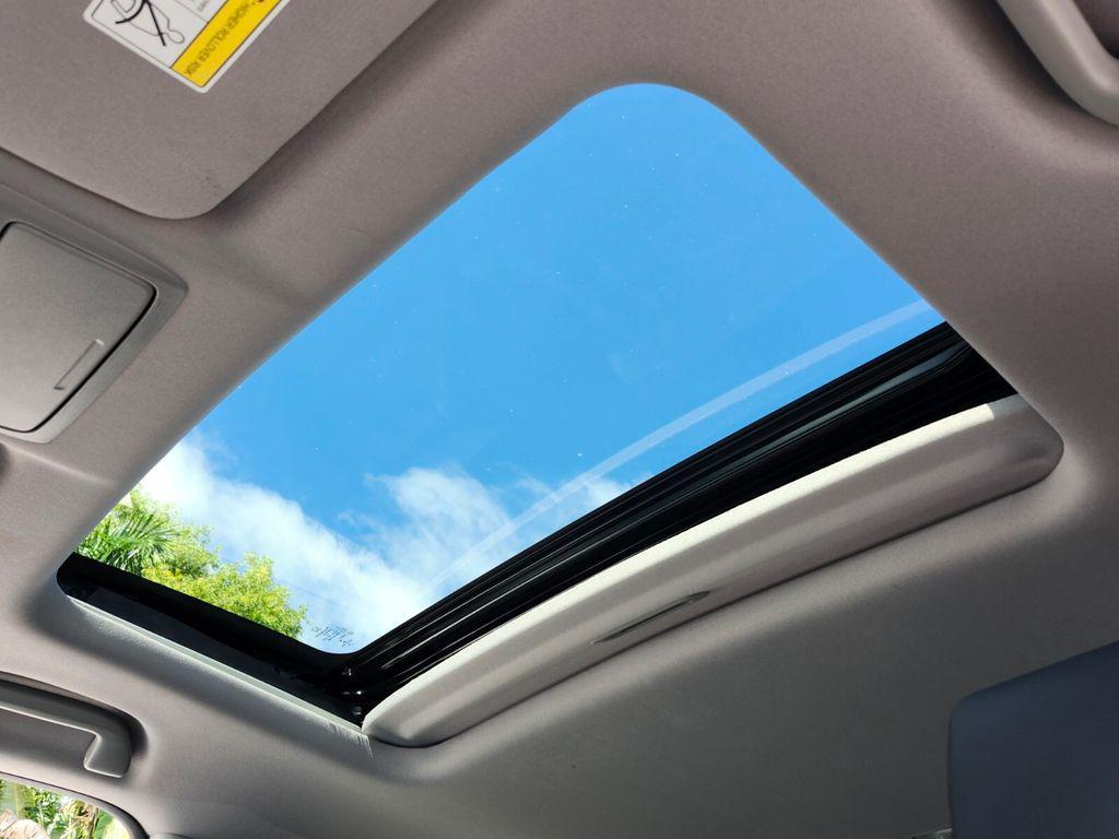 used 2022 Honda CR-V Hybrid car, priced at $23,672