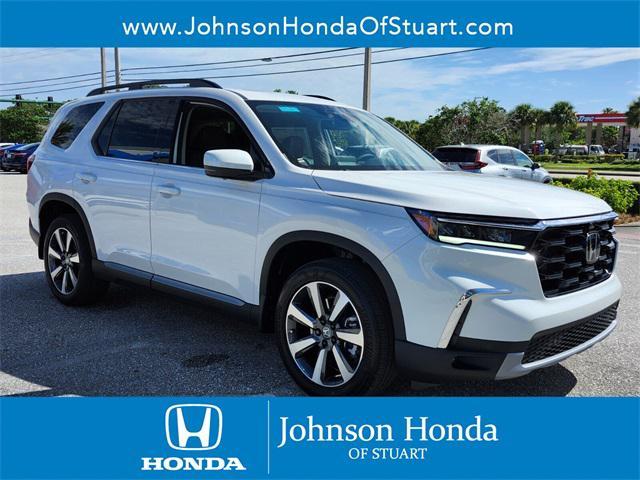 new 2025 Honda Pilot car, priced at $54,985