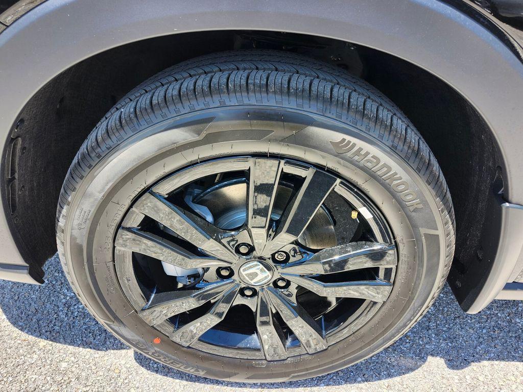 new 2026 Honda HR-V car, priced at $29,395