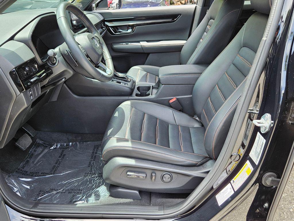 used 2023 Honda CR-V Hybrid car, priced at $32,897