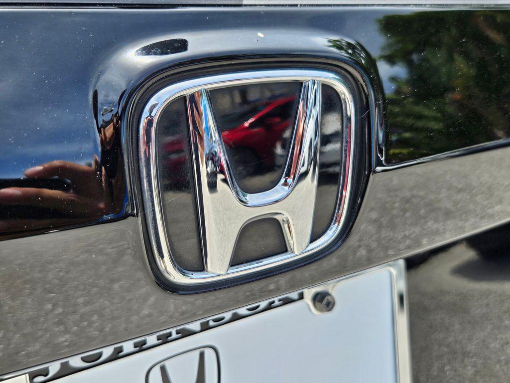 used 2023 Honda CR-V Hybrid car, priced at $32,897