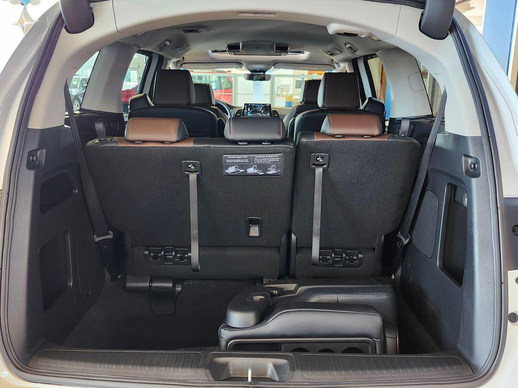 new 2025 Honda Odyssey car, priced at $52,275