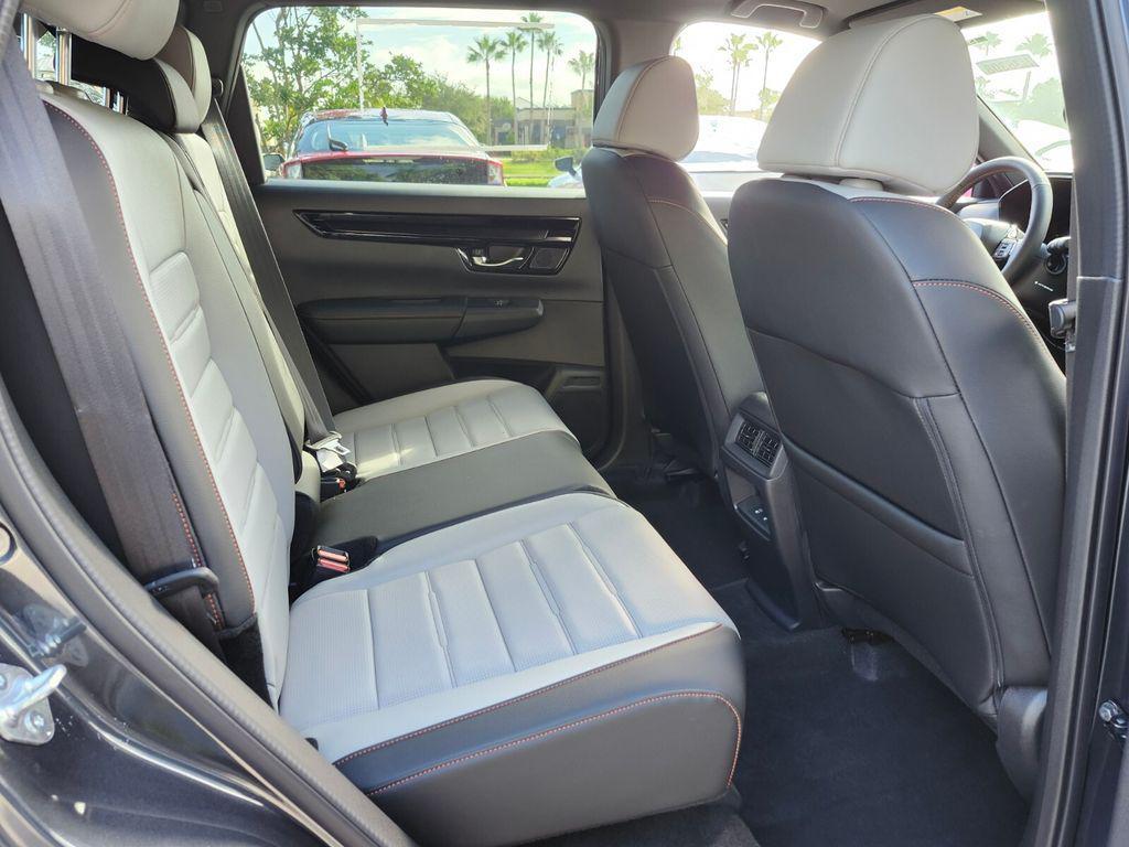 new 2026 Honda CR-V Hybrid car