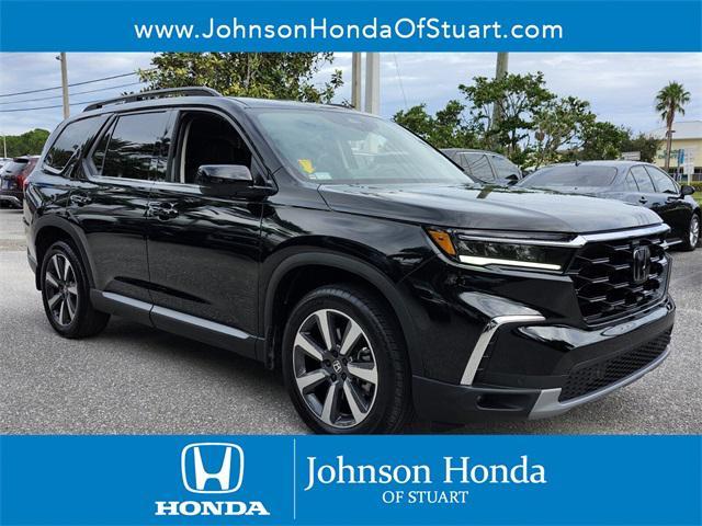 used 2023 Honda Pilot car, priced at $42,898