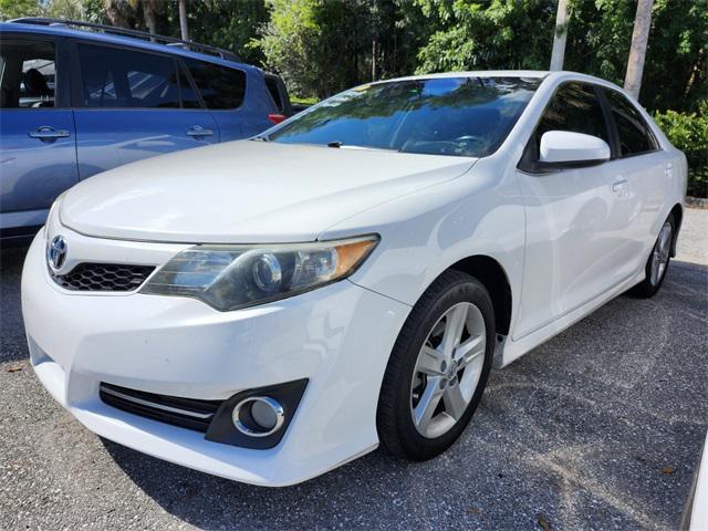 used 2014 Toyota Camry car, priced at $11,154