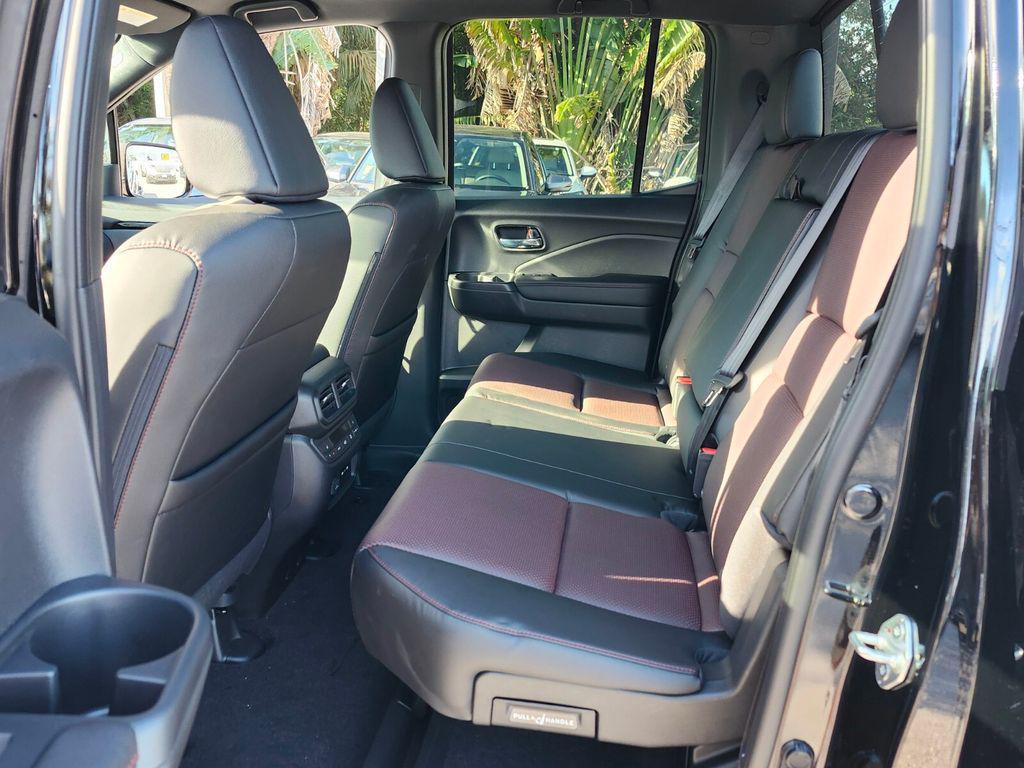 new 2025 Honda Ridgeline car, priced at $48,450