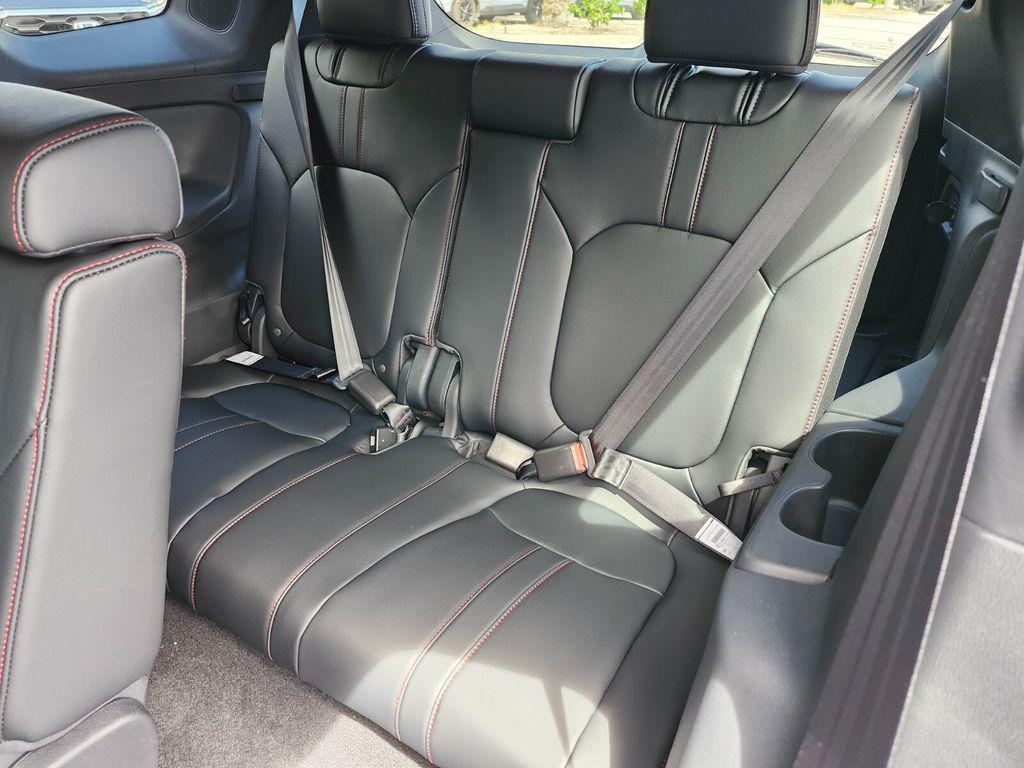 new 2025 Honda Pilot car, priced at $56,030