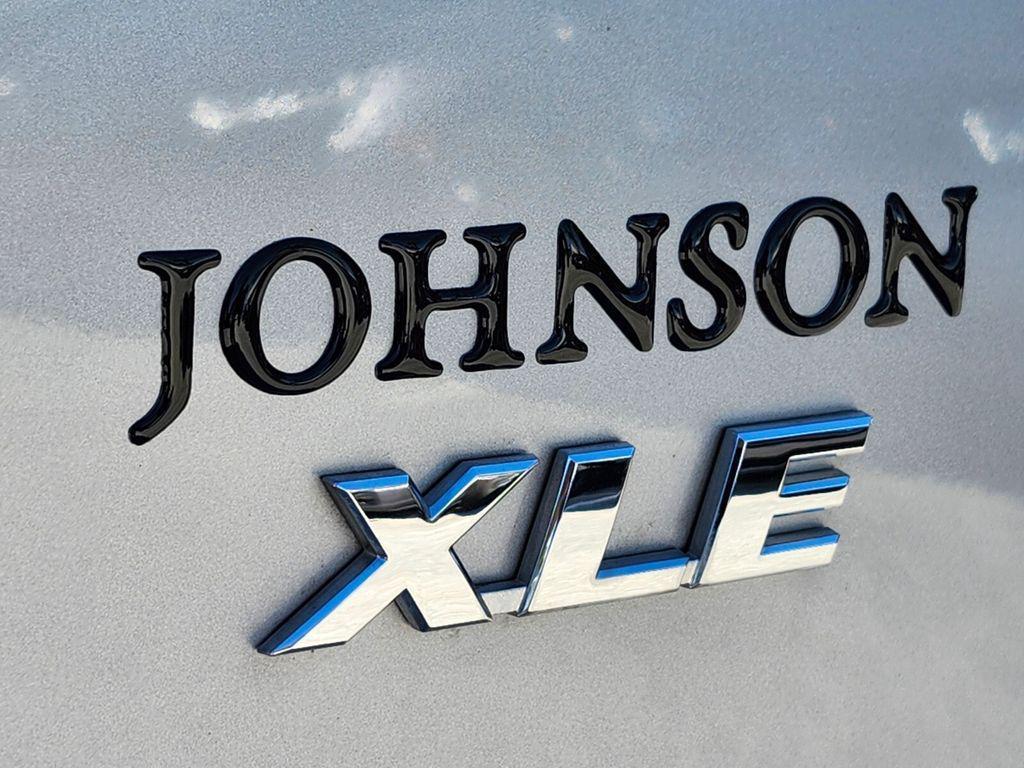 used 2018 Toyota RAV4 car, priced at $21,224