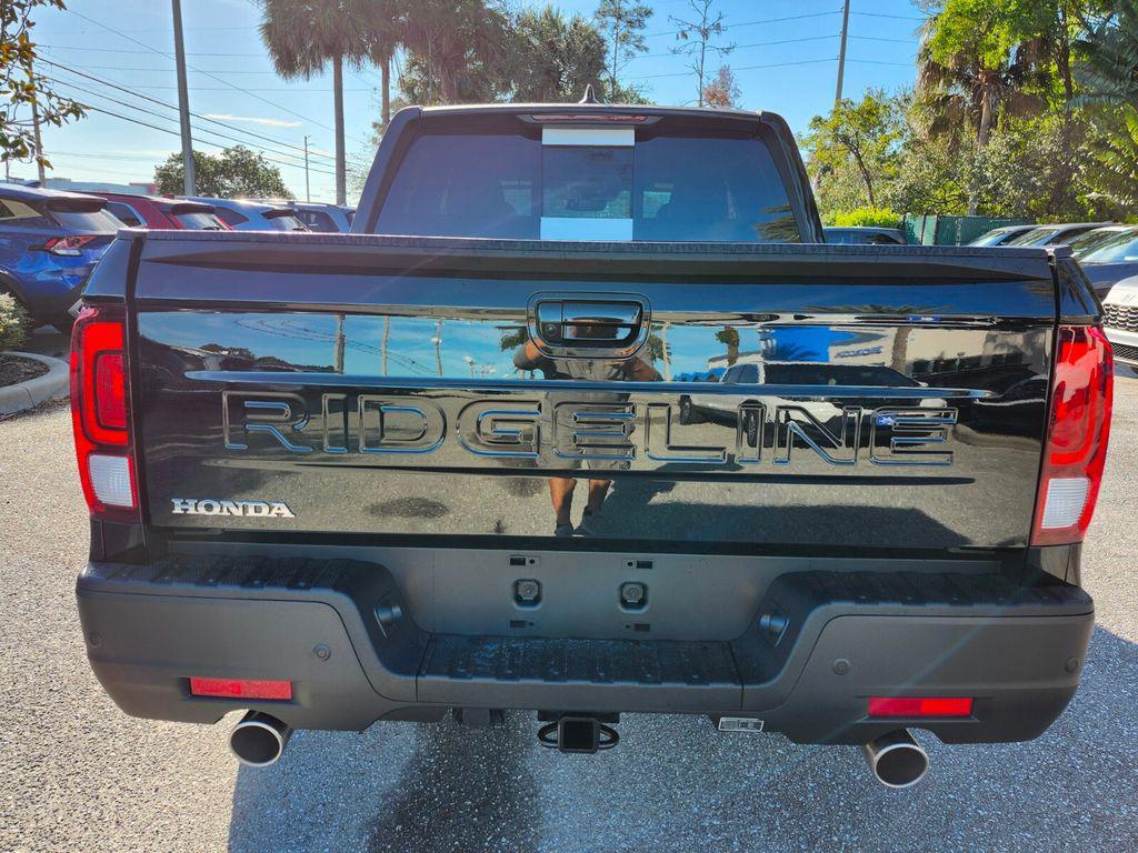 new 2025 Honda Ridgeline car, priced at $48,450