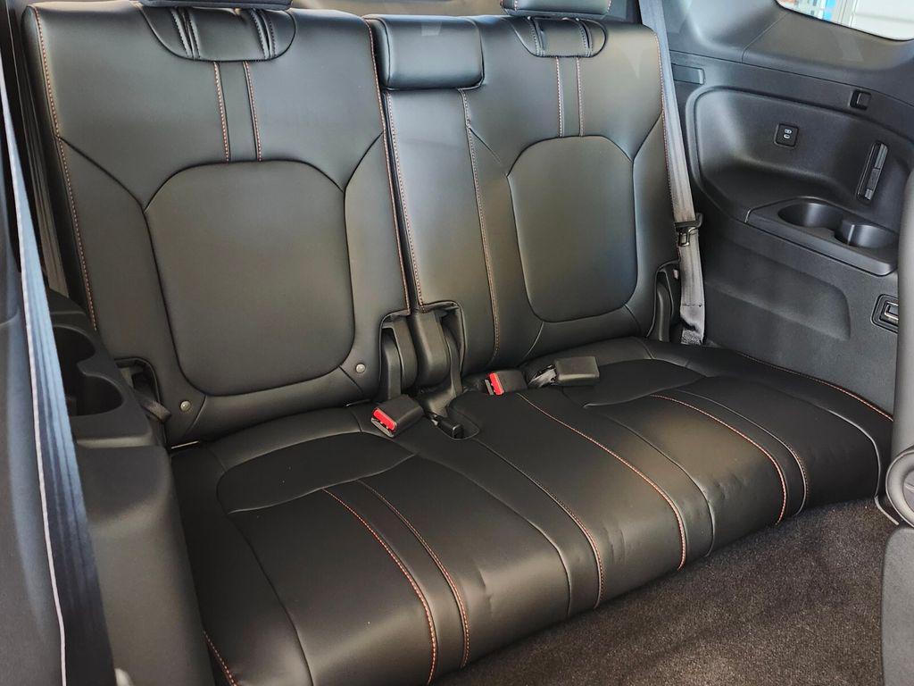 new 2025 Honda Pilot car, priced at $51,350