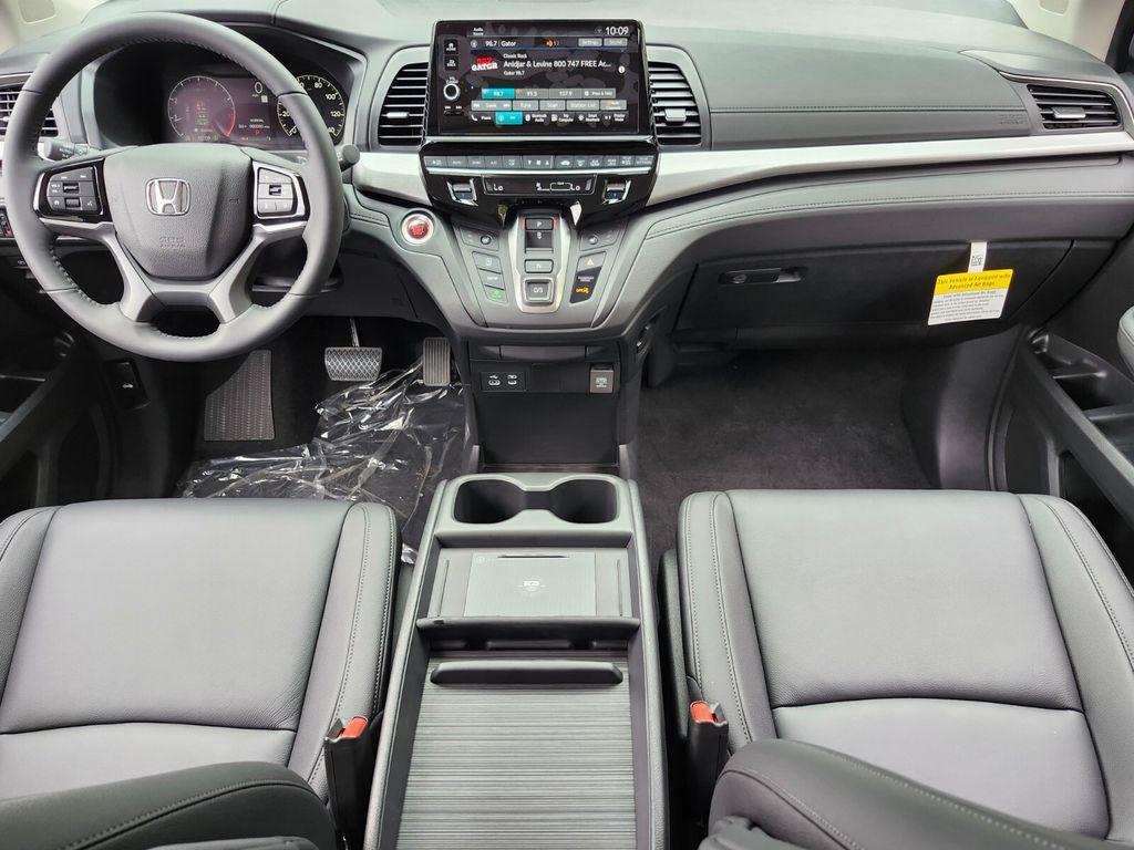 new 2026 Honda Odyssey car, priced at $45,320