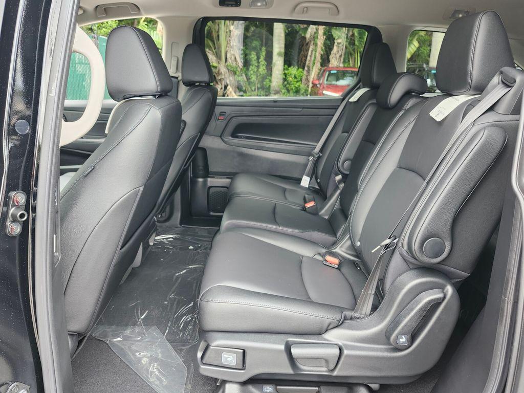 new 2026 Honda Odyssey car, priced at $45,320