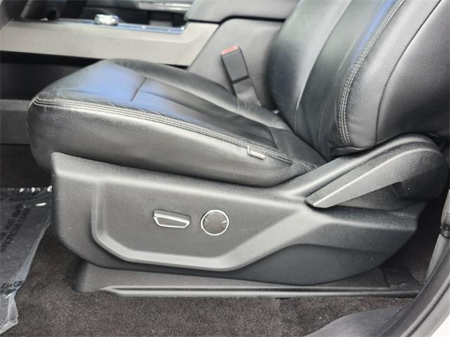 used 2019 Ford Expedition car, priced at $23,789