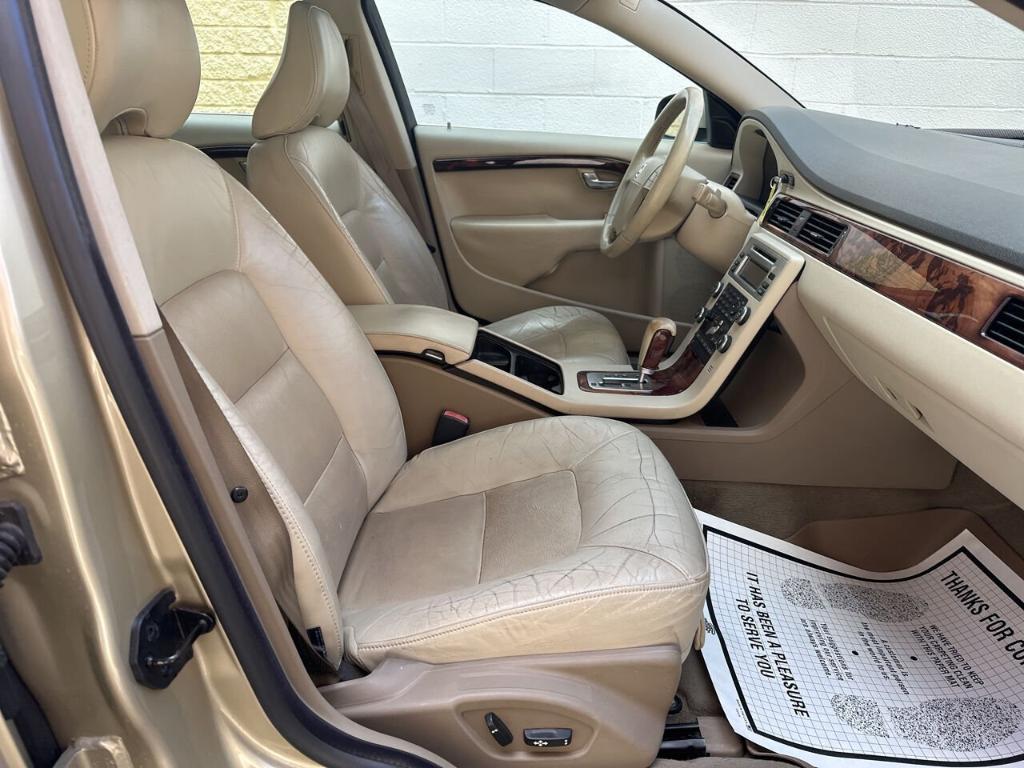 used 2007 Volvo S80 car, priced at $6,995