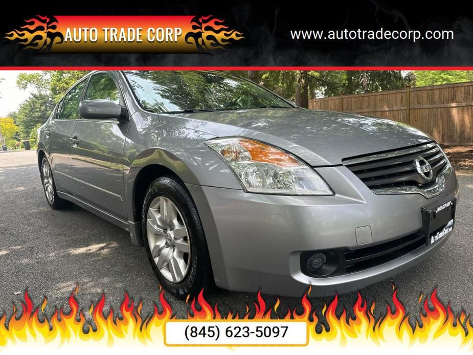 used 2009 Nissan Altima car, priced at $6,795