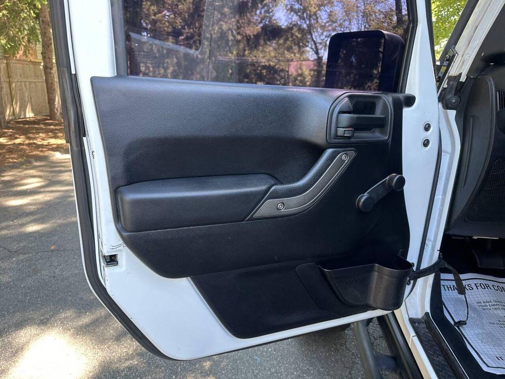 used 2013 Jeep Wrangler Unlimited car, priced at $17,495