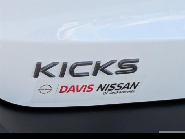 new 2025 Nissan Kicks car, priced at $26,328