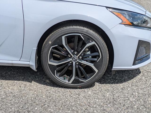 new 2025 Nissan Altima car, priced at $32,154