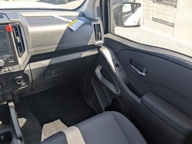 new 2025 Nissan Frontier car, priced at $39,927