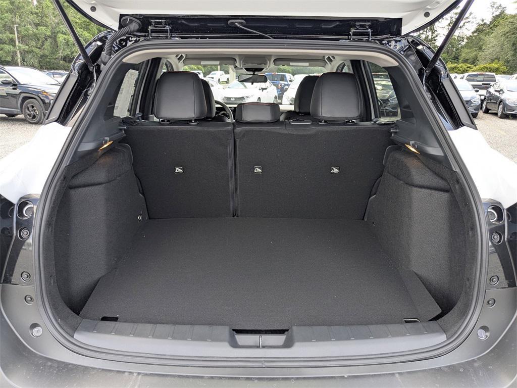 new 2025 Nissan Kicks car, priced at $27,385
