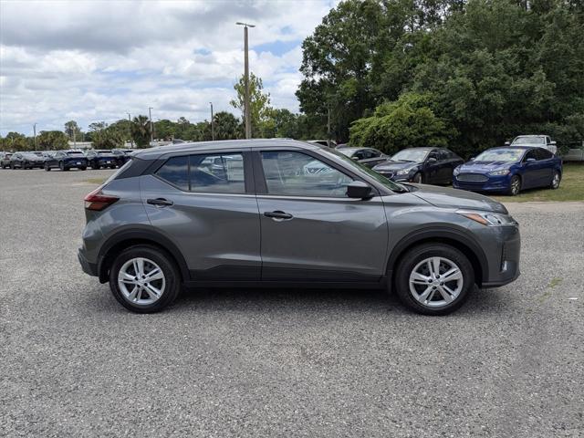 new 2025 Nissan Kicks car, priced at $23,760