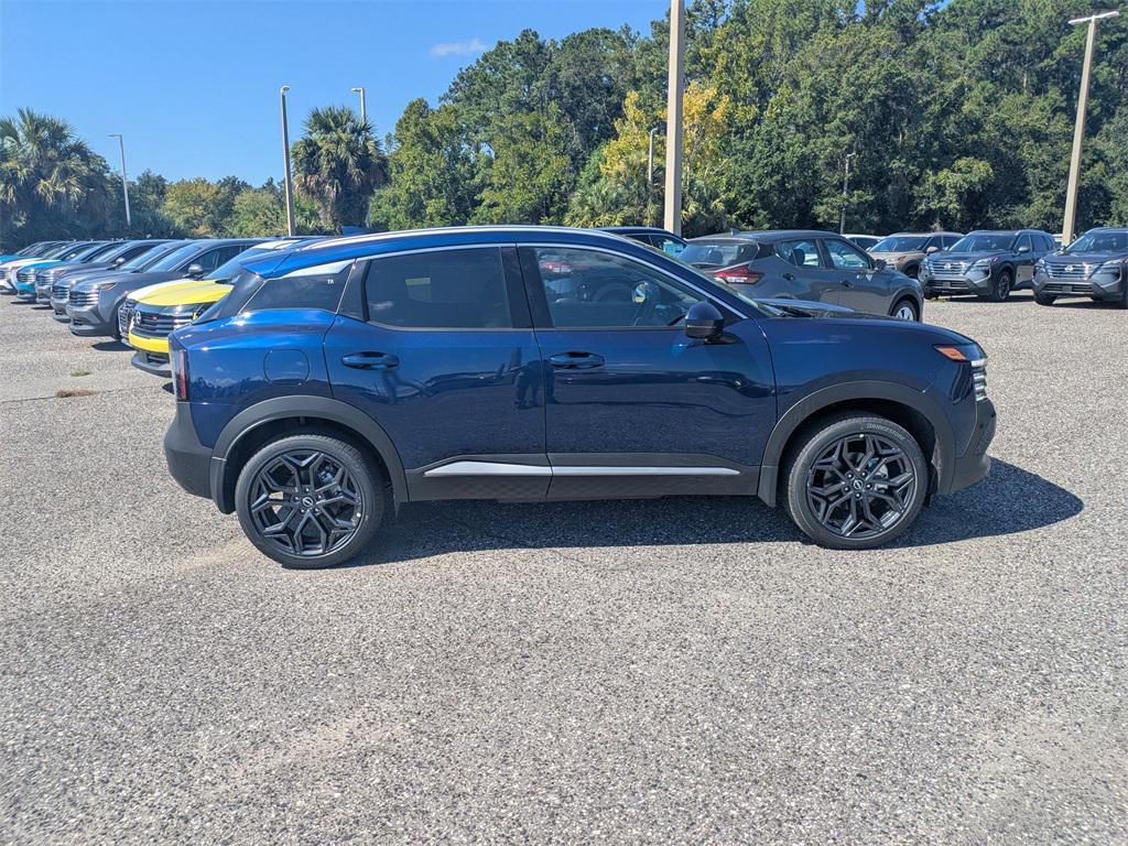 new 2025 Nissan Kicks car, priced at $29,260