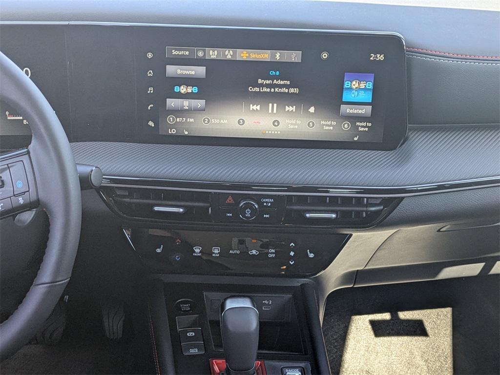 new 2025 Nissan Kicks car, priced at $29,260