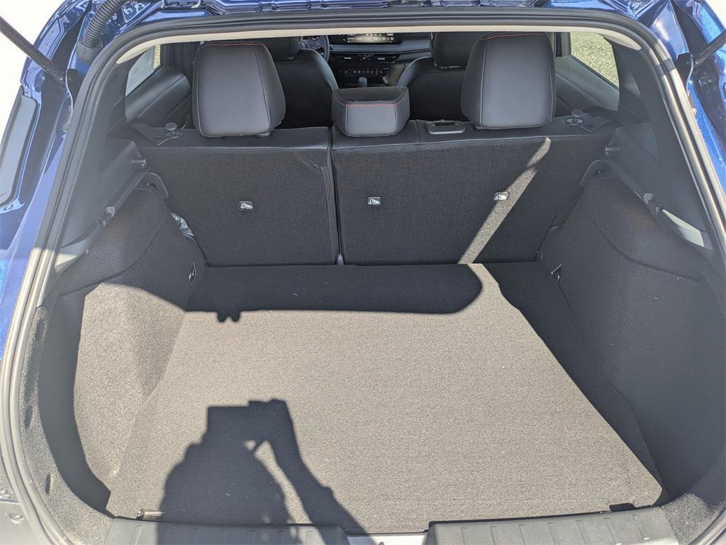 new 2025 Nissan Kicks car, priced at $29,260