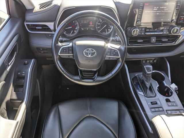 used 2021 Toyota Highlander car, priced at $30,499