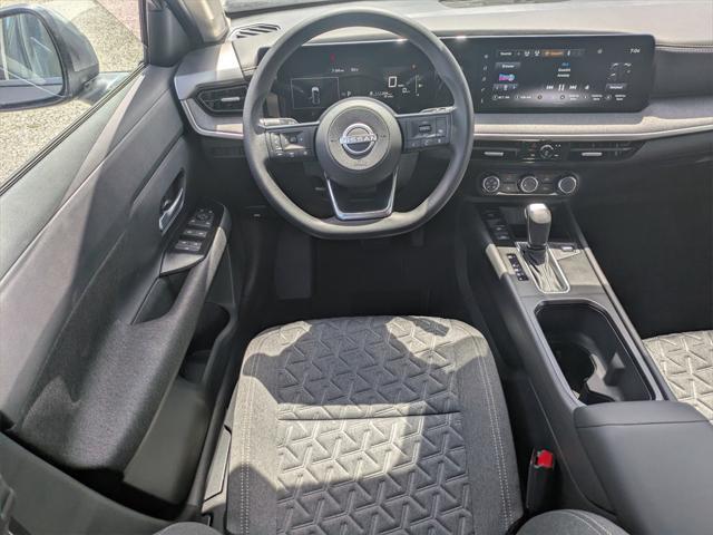 new 2025 Nissan Kicks car, priced at $24,000