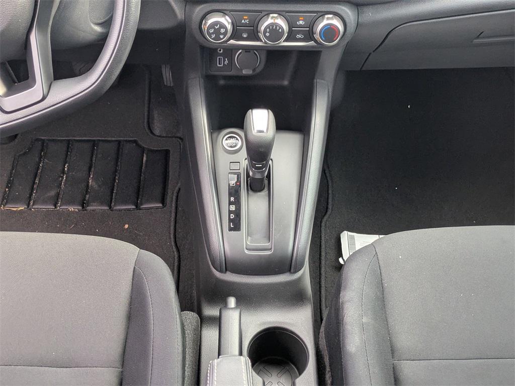 new 2025 Nissan Kicks car