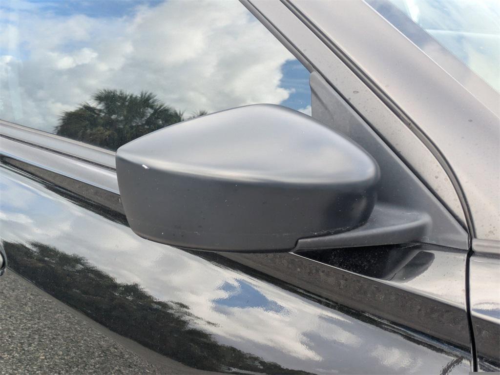 new 2025 Nissan Kicks car