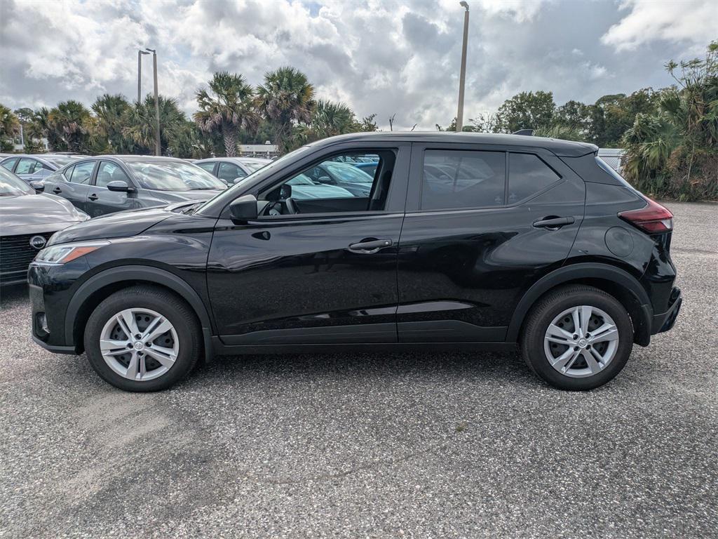new 2025 Nissan Kicks car