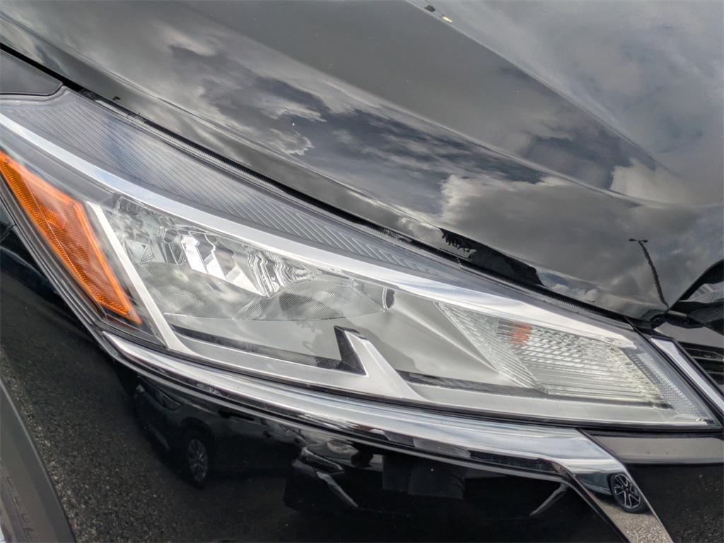 new 2025 Nissan Kicks car