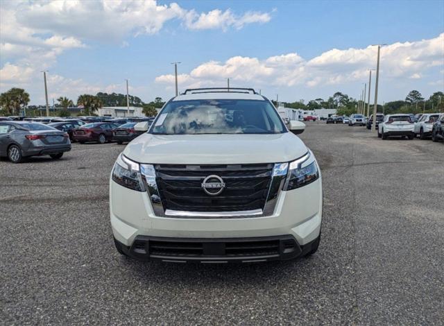 new 2024 Nissan Pathfinder car, priced at $39,974