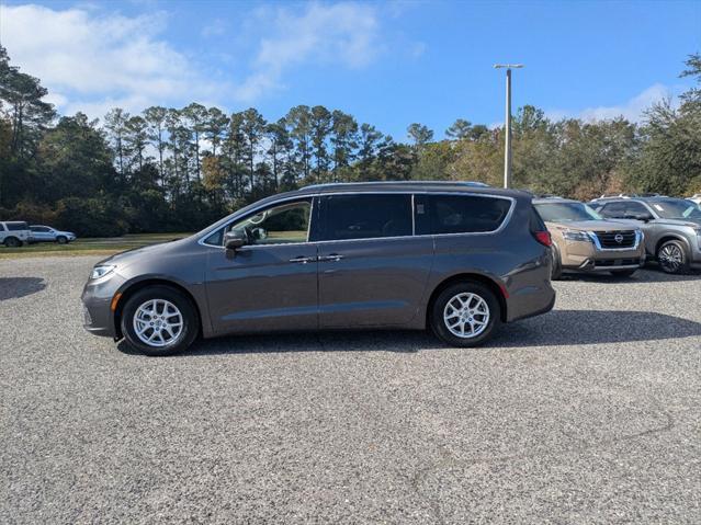 used 2021 Chrysler Pacifica car, priced at $18,995