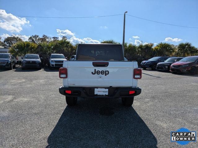 used 2023 Jeep Gladiator car, priced at $31,571