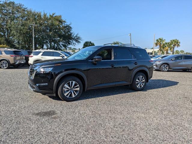 new 2024 Nissan Pathfinder car, priced at $40,360