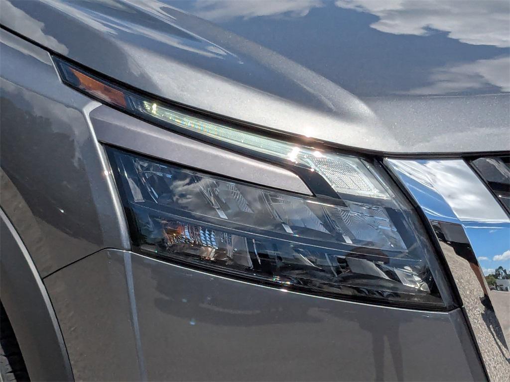 new 2025 Nissan Pathfinder car, priced at $44,250