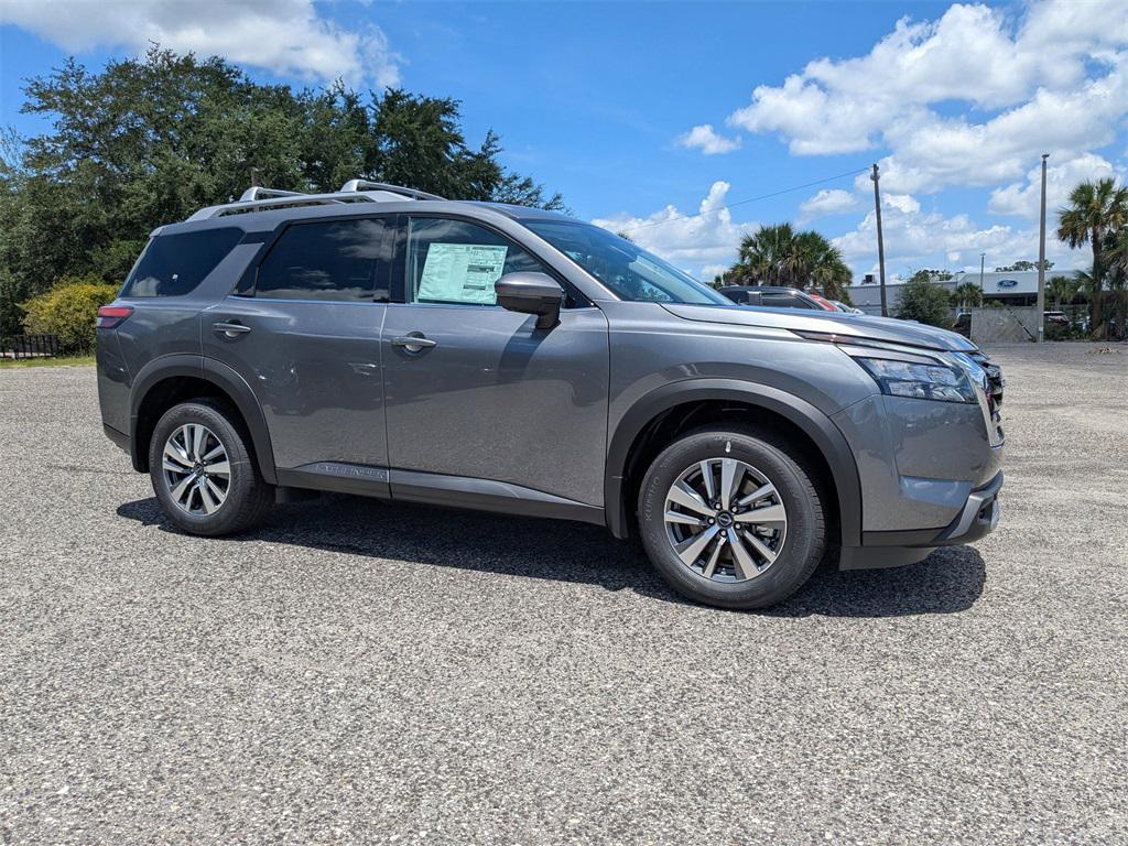new 2025 Nissan Pathfinder car, priced at $44,250