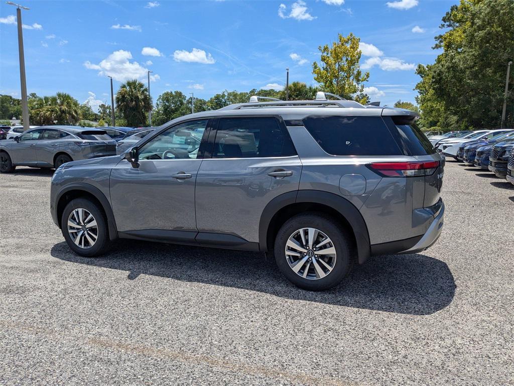 new 2025 Nissan Pathfinder car, priced at $44,250
