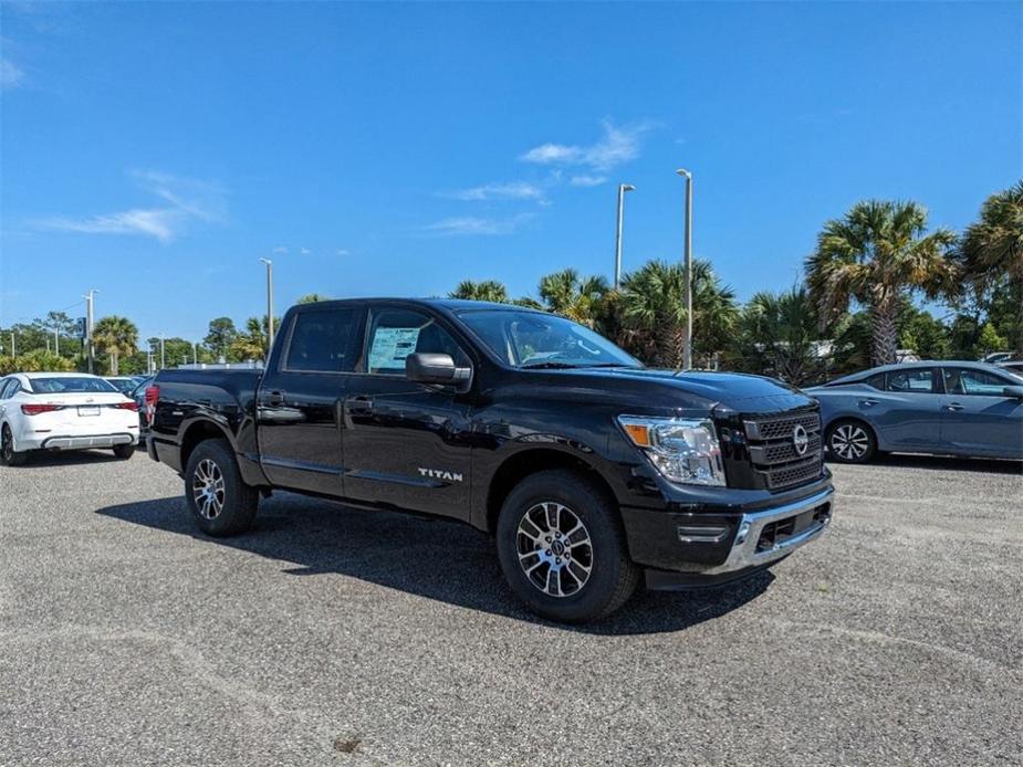 new 2024 Nissan Titan car, priced at $44,073