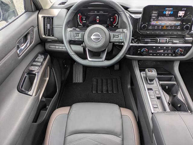new 2025 Nissan Pathfinder car, priced at $45,350