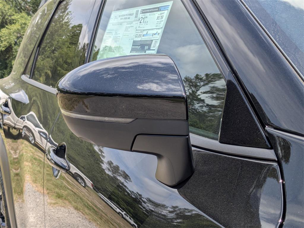 new 2025 Nissan Pathfinder car, priced at $39,080